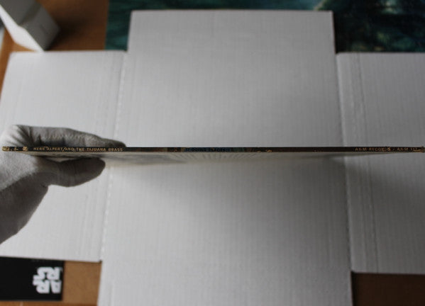 Herb Alpert & The Tijuana Brass : !!Going Places!! (LP, Album, Mon)