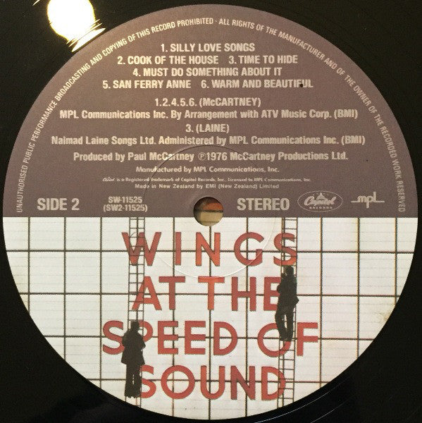 Wings (2) : Wings At The Speed Of Sound (LP, Album)