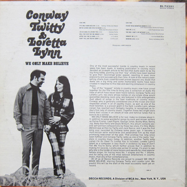 Conway Twitty & Loretta Lynn : We Only Make Believe (LP, Album, Pin)