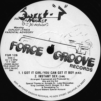 Sweet P & The Rocker (DJ Devastator) : I Got It Girl / You Can Get It Boy (12", Bla)