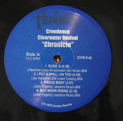 Creedence Clearwater Revival Featuring John Fogerty : Chronicle - The 20 Greatest Hits (2xLP, Comp, RE, Gat)