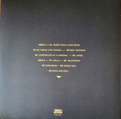 Black Pumas : Chronicles Of A Diamond (LP, Album, Gol)