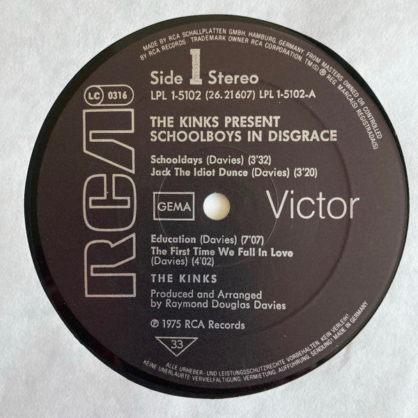 The Kinks : The Kinks Present Schoolboys In Disgrace (LP, Album, RE, Gat)