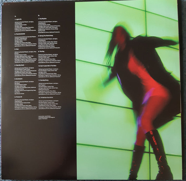 Hatchie : Giving The World Away (LP, Album)