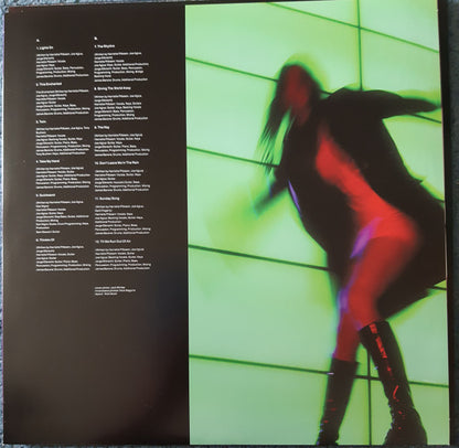 Hatchie : Giving The World Away (LP, Album)